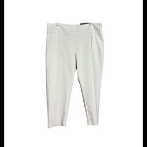 Apt. 9 Torie Capri Pants -
Cream - Size 16